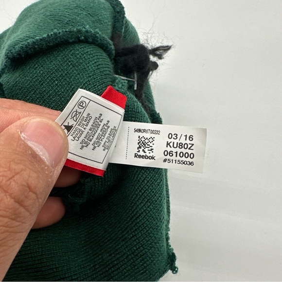 MINNESOTA WILD 2016 NHL STADIUM SERIES REEBOK CUFFED POM KNIT HAT TOQUE - Picture 7 of 8